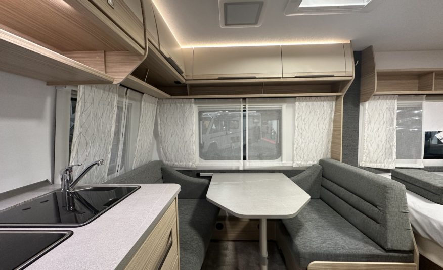 Caravane fendt bianco activ 390 FHS