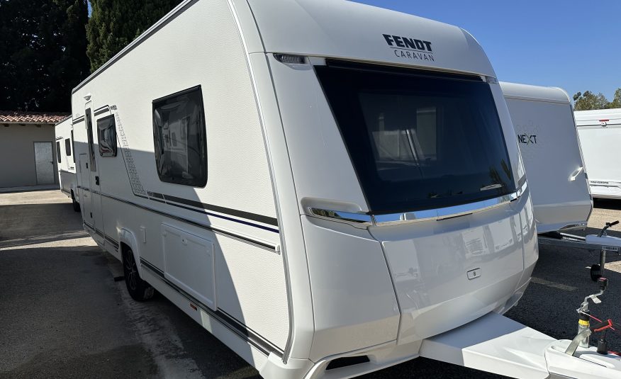 Caravane Fendt bianco activ 550 KMG
