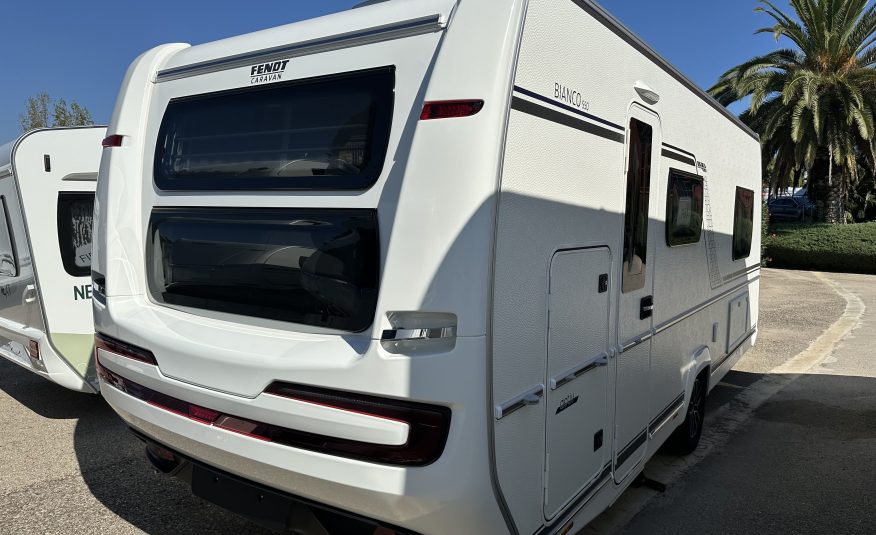 Caravane Fendt bianco activ 550 KMG