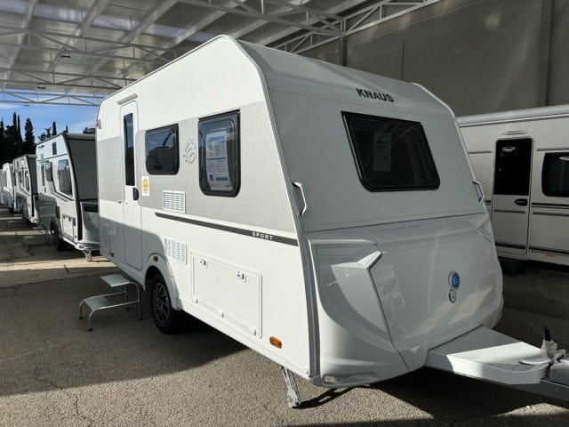 Caravane knaus sport 400 QD