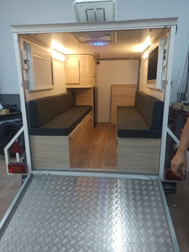 Mini-caravane de 750 kg caisse en aluminium