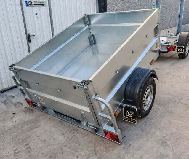 Remorque basculante à inertie