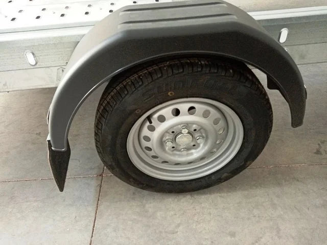 Remorque porte-voitures de 750 kg